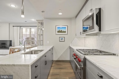 3220 Grace St NW unit 2, Washington, DC 20007 - photo 4