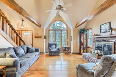 01_Living_Room_IMG_6327