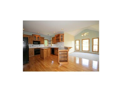 22250 W 191st St, Spring Hill, KS 66083 - photo 7