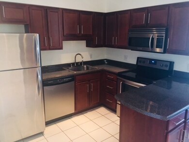 86 E Howard St unit 306, Quincy, MA 02169 - photo 2