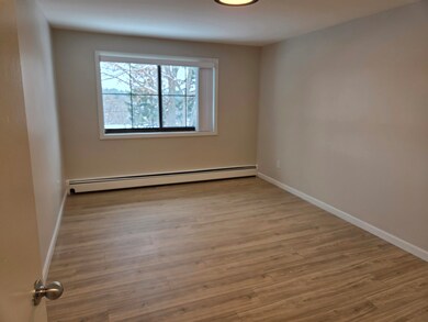 136 Mammoth Rd unit 25, Hooksett, NH 03106 - photo 7