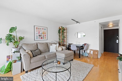 Cityview unit 1221, Philadelphia, PA 19130 - photo 3