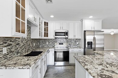 007_Kitchen