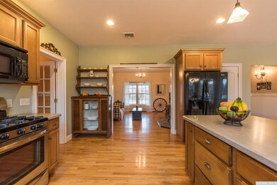 41 Regans Way, Germantown, NY 12526 - photo 2