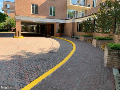 8101 Connecticut Ave unit S302, Chevy Chase, MD 20815 - photo 5