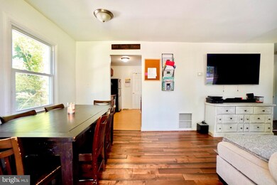 14509 Hamowell St, Manassas, VA 20112 - photo 5