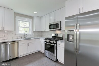 116 Grant Ave, Takoma Park, MD 20912 - photo 5