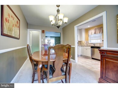 1232 Wilson Dr, Havertown, PA 19083 - photo 4