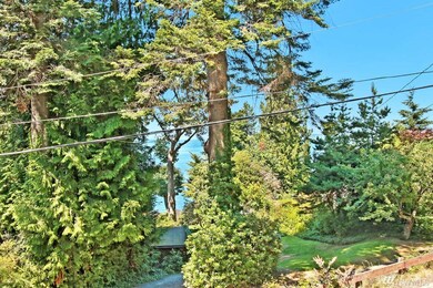 18557 Sound View Place, Edmonds, WA 98020 - photo 2