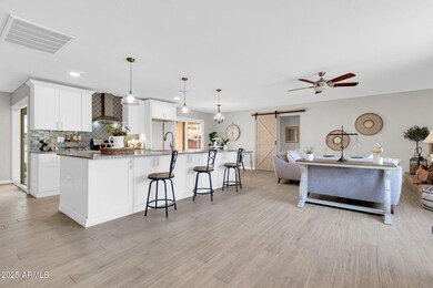 3722 S Jentilly Ln-10