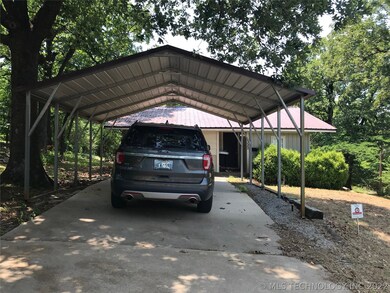 322 S 7th St, Eufaula, OK 74432 - photo 2