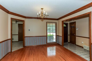 Host the finest dinner parties in the dining room 