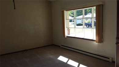 1058 S Walnut St, Rushville, IN 46173 - photo 3