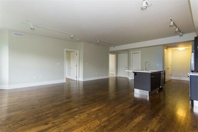 10 Saint George St unit 401, Boston, MA 02118 - photo 5