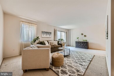 2119 Chapel Valley Ln, Lutherville Timonium, MD 21093 - photo 5