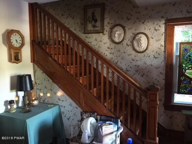 1328 Hillside Ave, Honesdale, PA 18431 - photo 5