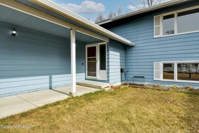 3429 Newcomb Dr