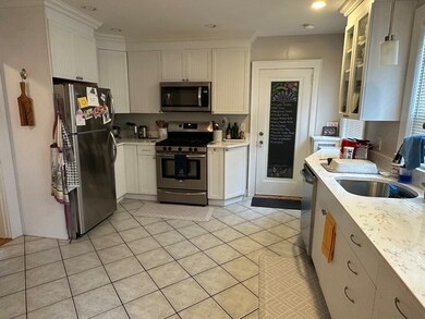 33 Gilbert Rd unit 1, Belmont, MA 02478 - photo 6