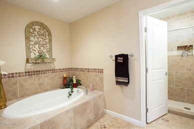 20 Master Bath