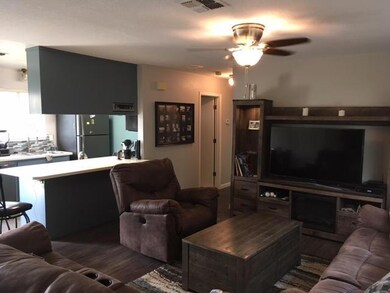 2537 Sabre Ct, Redding, CA 96002 - photo 2