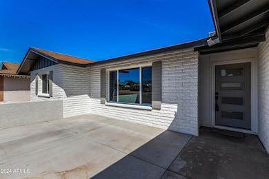 6749 S Kenneth Place, Tempe, AZ 85283 - photo 6