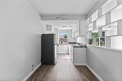 17703 Libby Rd unit 6, Maple Heights, OH 44137 - photo 6