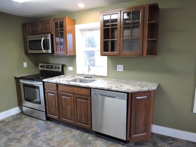 311 Colt Ln, Stroudsburg, PA 18360 - photo 6