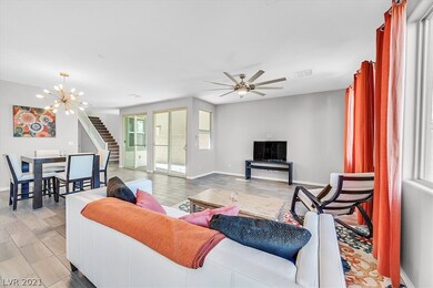 LIVING AND DINING ROOM!