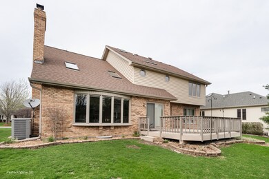1600 Pathway Dr, Naperville, IL 60565 - photo 4