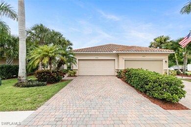 14598 Grapevine Dr, Naples, FL 34114 - photo 2