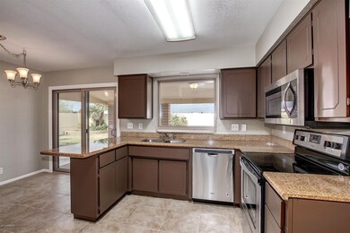 1012 W Ivanhoe St (3)