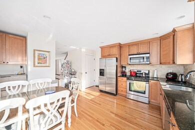 223 Robbins St unit 1, Waltham, MA 02453 - photo 7