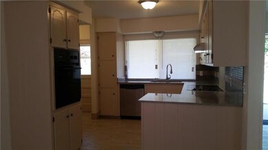 1116 Sherwood Dr, Bedford, TX 76022 - photo 5