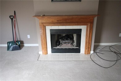 219 Walter Ct, Carmel, IN 46032 - photo 6