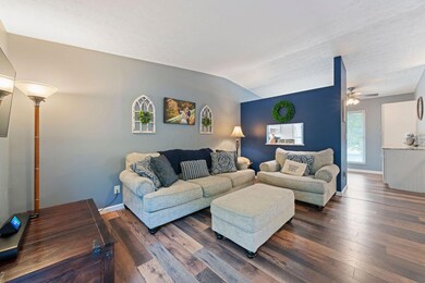 2152 Camelback Dr-47
