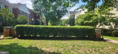 1411 Belle View Blvd unit A2, Alexandria, VA 22307 - photo 3