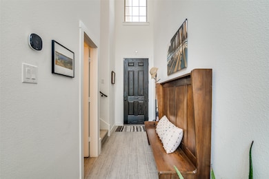 2724 Splendor Ln, Little Elm, TX 75068 - photo 3