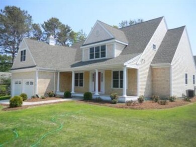 68 Pheasant Cove Cir, Yarmouth Port, MA 2675 - photo 2