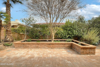 14686 N Lost Arrow Dr, Oro Valley, AZ 85755 - photo 4