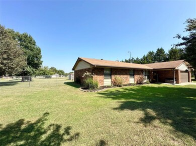 5601 Aquarius, Shawnee, OK 74804 - photo 5