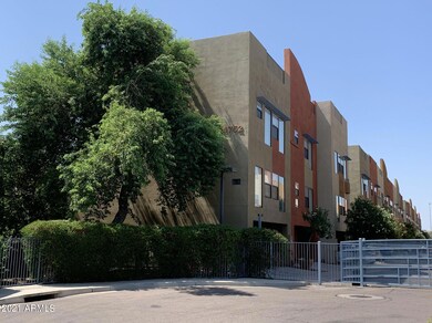 Listing's Building