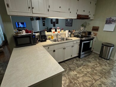 517 N James Ave, McComb, MS 39648 - photo 7