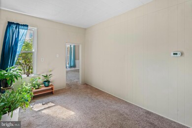 124 Washington Ave, Ephrata, PA 17522 - photo 5