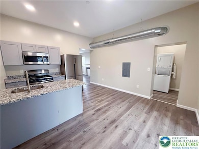 801 W Broad St, Bethlehem, PA 18018 - photo 3