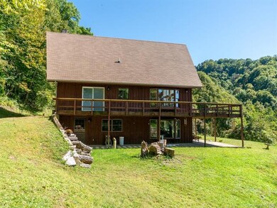 737 Charity Ln, Burnsville, NC 28714 - photo 6