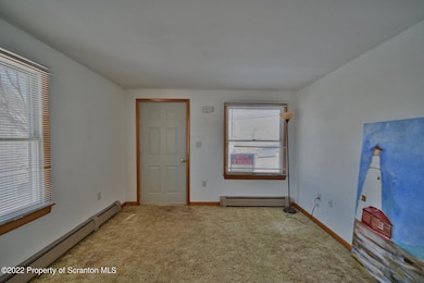 728 E Drinker St, Dunmore, PA 18512 - photo 6