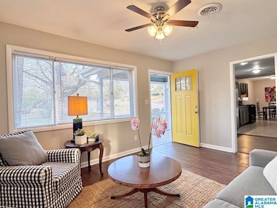 1640 4th Way NW, Center Point, AL 35215 - photo 7