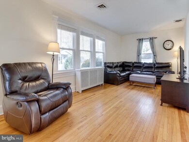 115 Sycamore Rd, Linthicum Heights, MD 21090 - photo 4