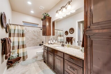 2907 Sunnyside Dr, Ennis, TX 75119 - photo 4