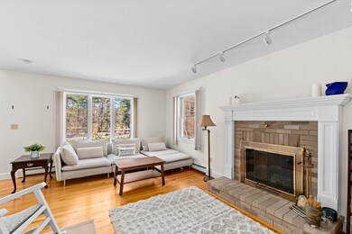 21 Clapp Rd, Rochester, MA 02770 - photo 5